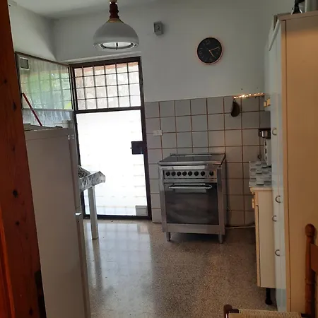 Konukevi Casa Religiosa Di Ospitalita Santa Maria Di Betlem Foligno