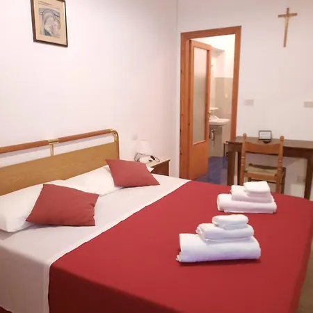 Casa Religiosa Di Ospitalita Santa Maria Di Betlem Foligno