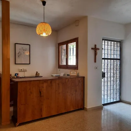 Casa Religiosa Di Ospitalita Santa Maria Di Betlem Foligno